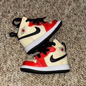 Jordan Kids Red Cream Black High-Top Sneakers